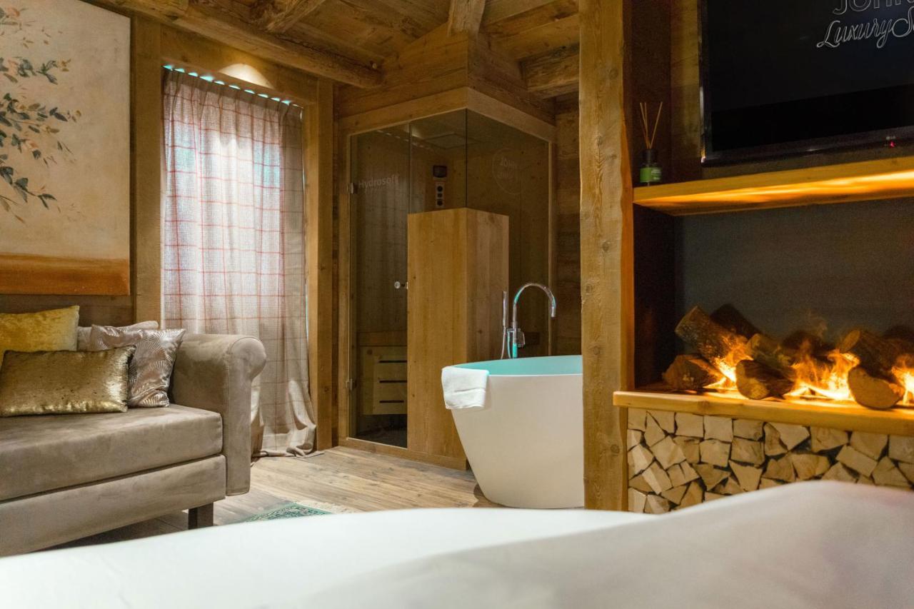 John Luxury Suites Фольгарія Екстер'єр фото