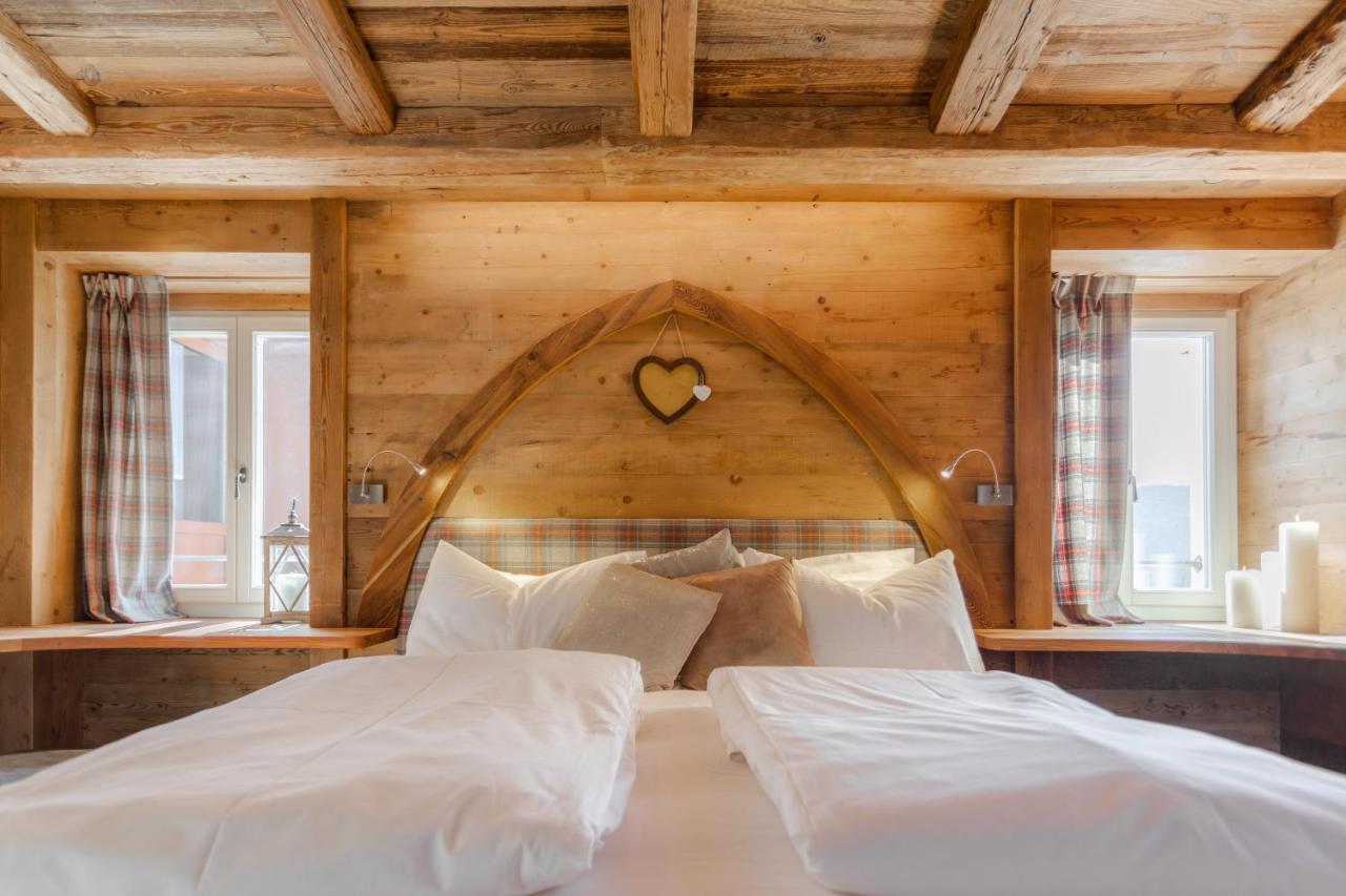 John Luxury Suites Фольгарія Екстер'єр фото